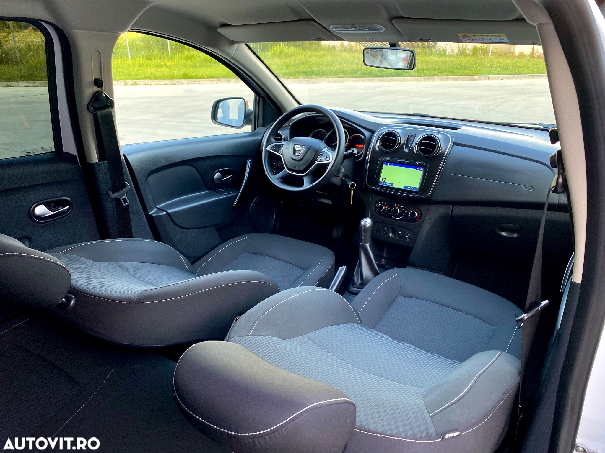 Dacia Logan MCV TCe 90 Prestige - 10