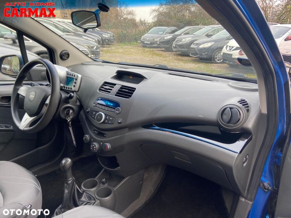 Chevrolet Spark - 16