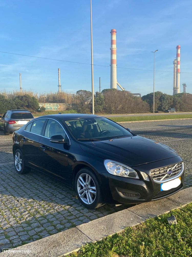 Volvo S60 - 2