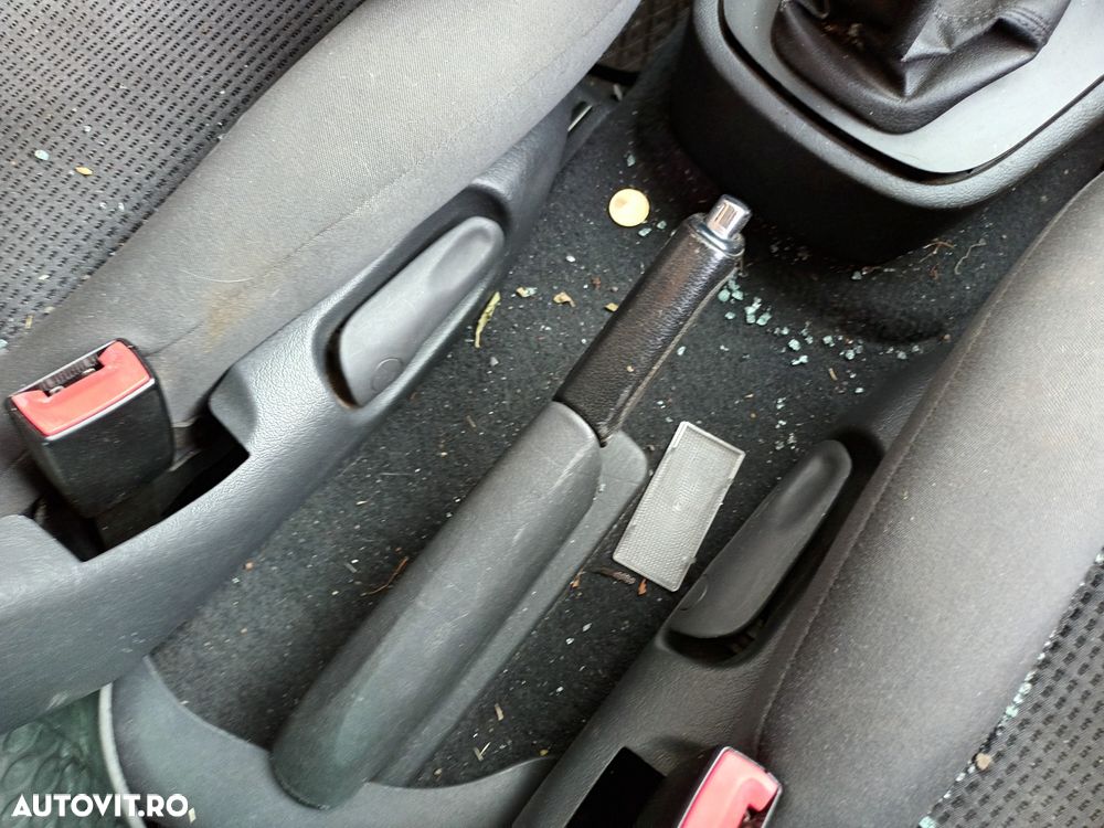 Dezmembrari  VW SHARAN (7M)  1995  > 2010 2.0 TDI Motorina - 26