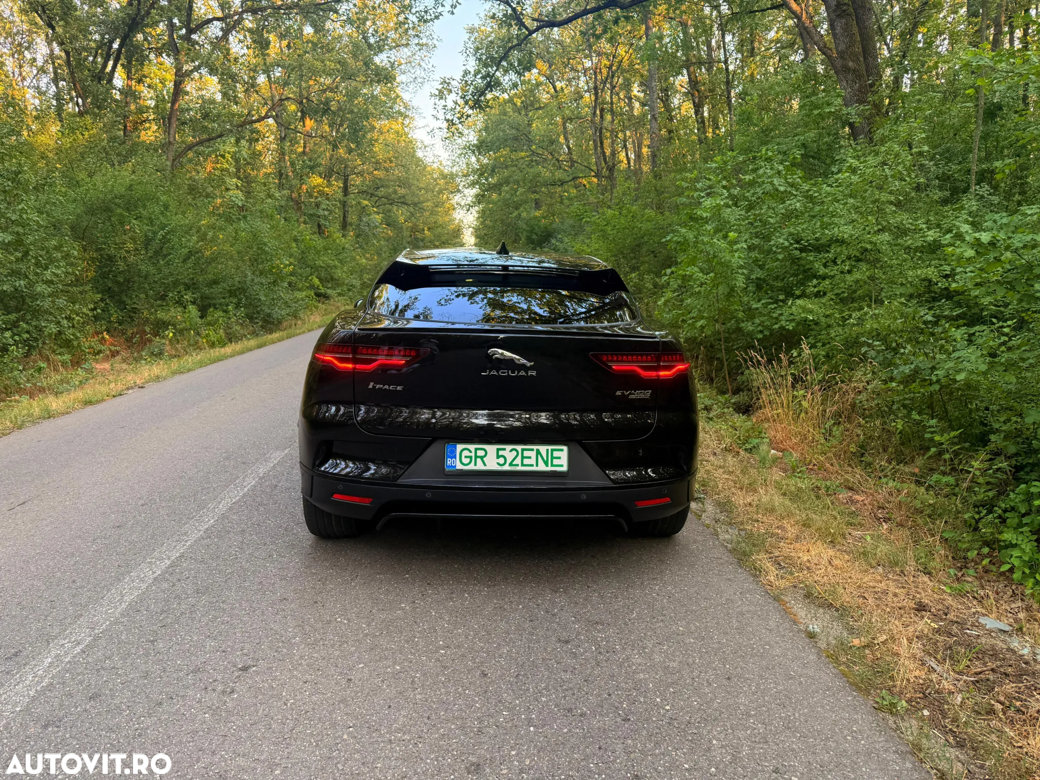 Jaguar I-Pace HSE - 10