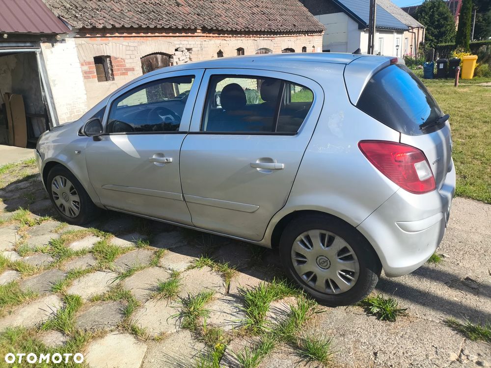Opel Corsa 1.2 16V - 6