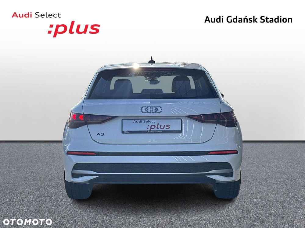 Audi A3 Sportback - 4
