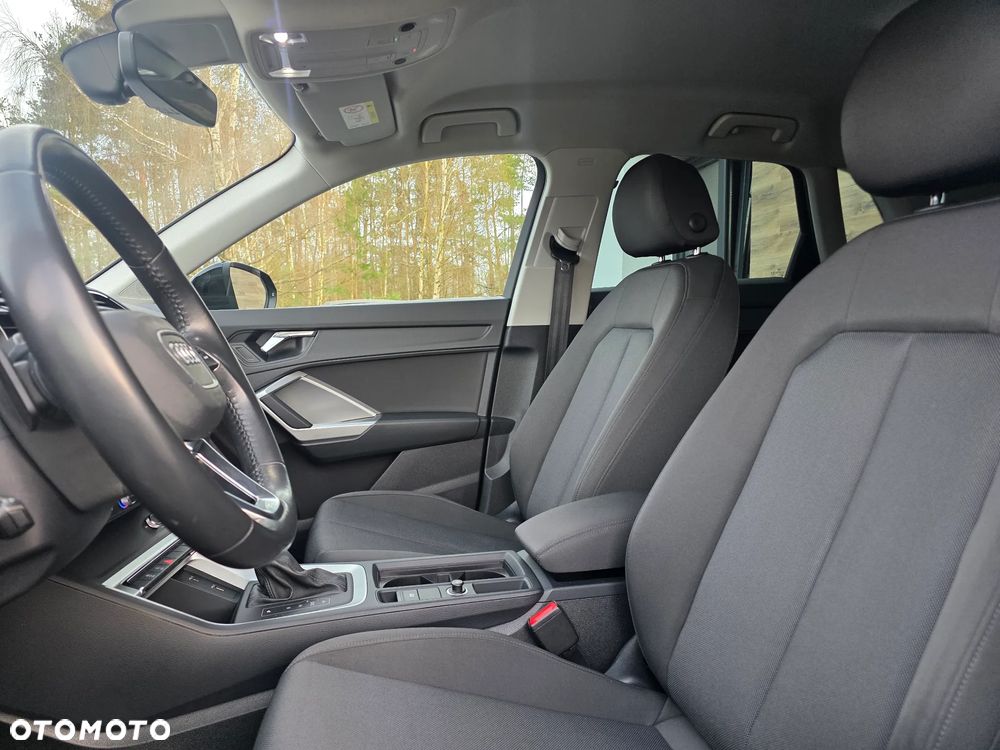 Audi Q3 35 TFSI S tronic - 30