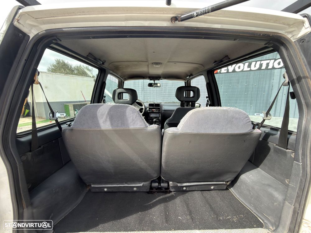 Suzuki Vitara 1.9 TD JLX - 15