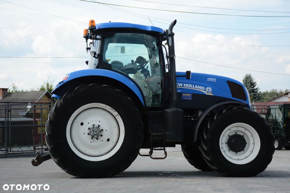 New Holland T7.210 / 2014 / 6960 mh / Klimatyzacja / Szybkozłącza / Bardzo dobry stan - 8