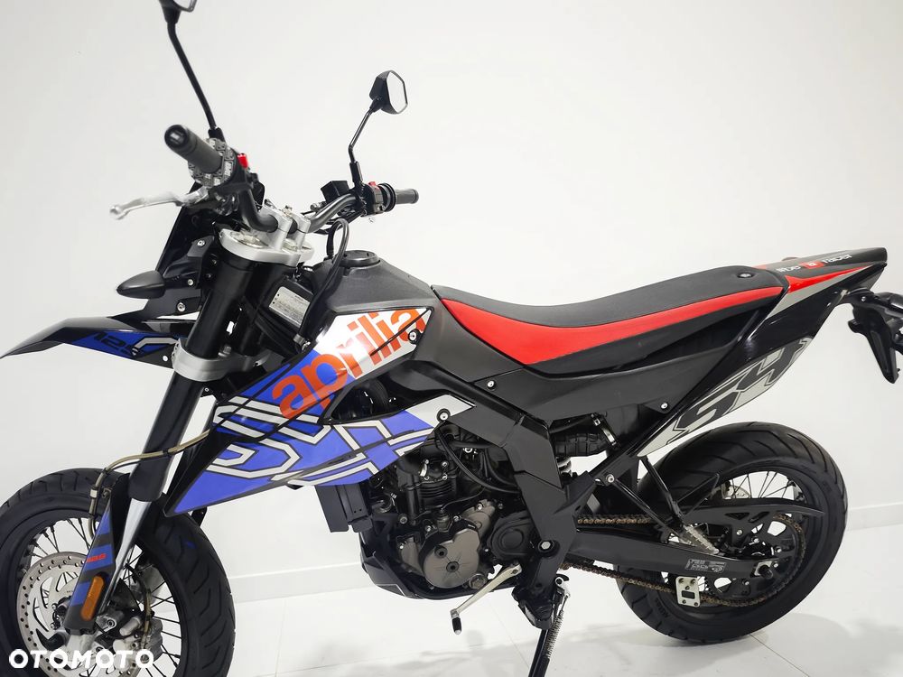 Aprilia SX - 12