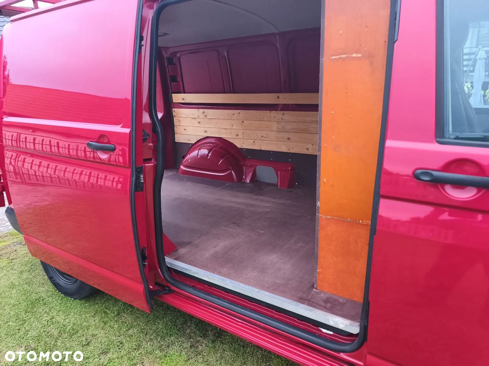 Volkswagen Transporter - 35