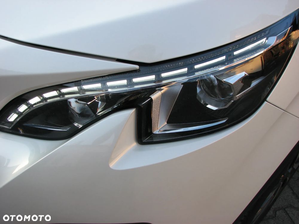 Peugeot 3008 BlueHDi 130 Stop & Start EAT8 Allure - 33