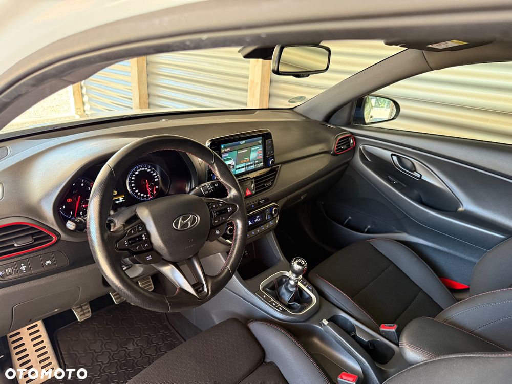 Hyundai i30 N 2.0 T-GDI Performance - 24