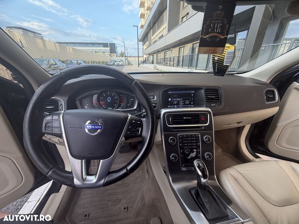 Volvo S60 T6 AWD Summum - 25