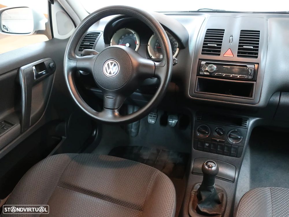 VW Polo 1.0 Confortline - 17