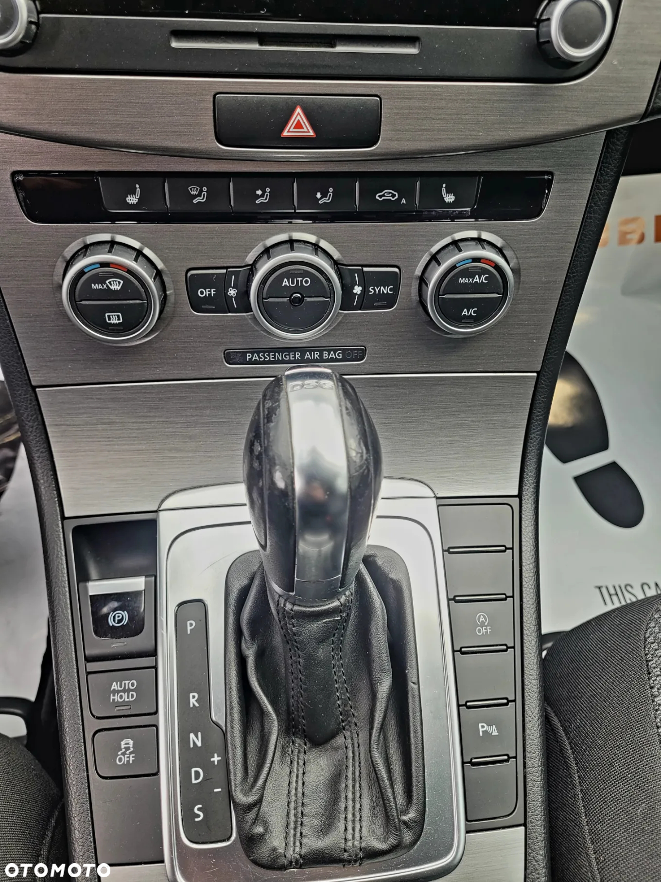 Volkswagen Passat 2.0 TDI Comfortline DSG - 24