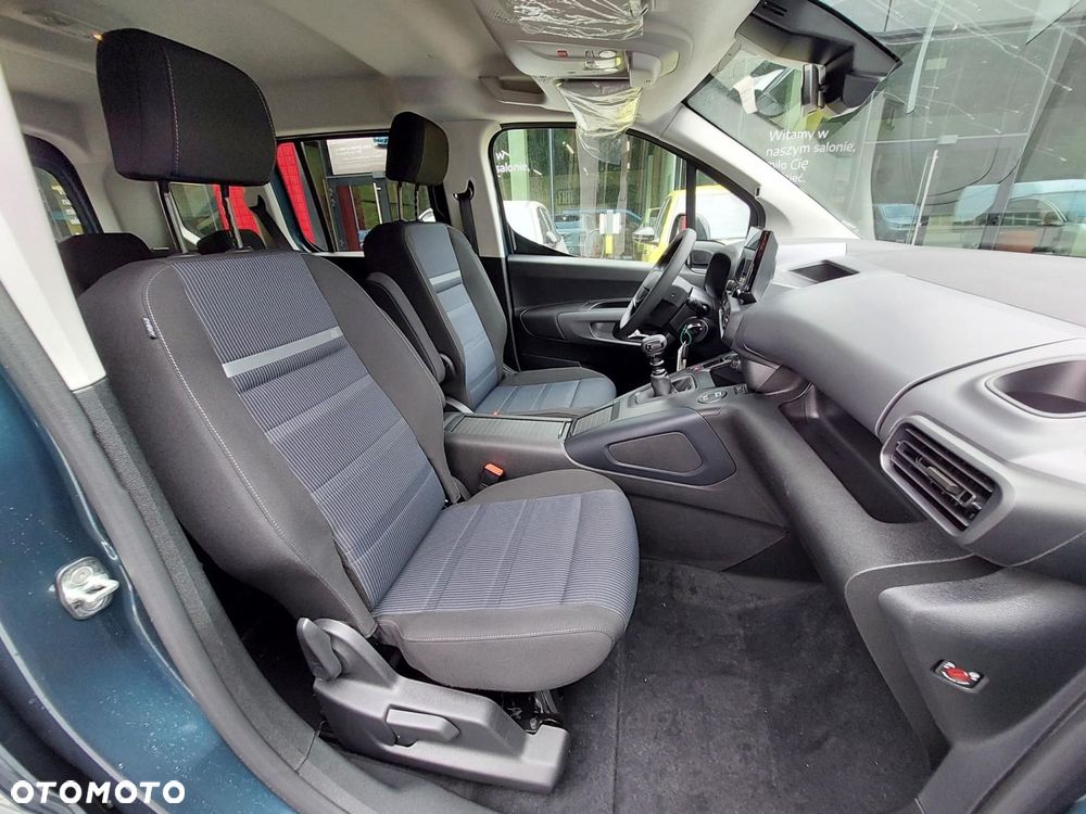 Fiat Qubo - 12