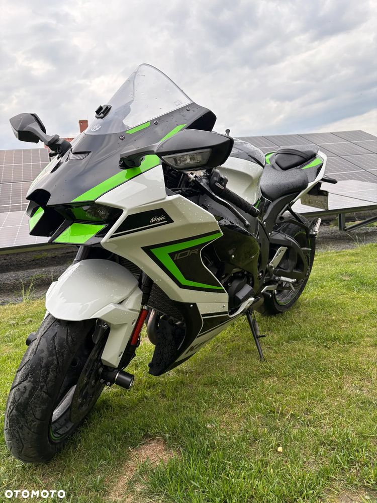Kawasaki ZXR - 7