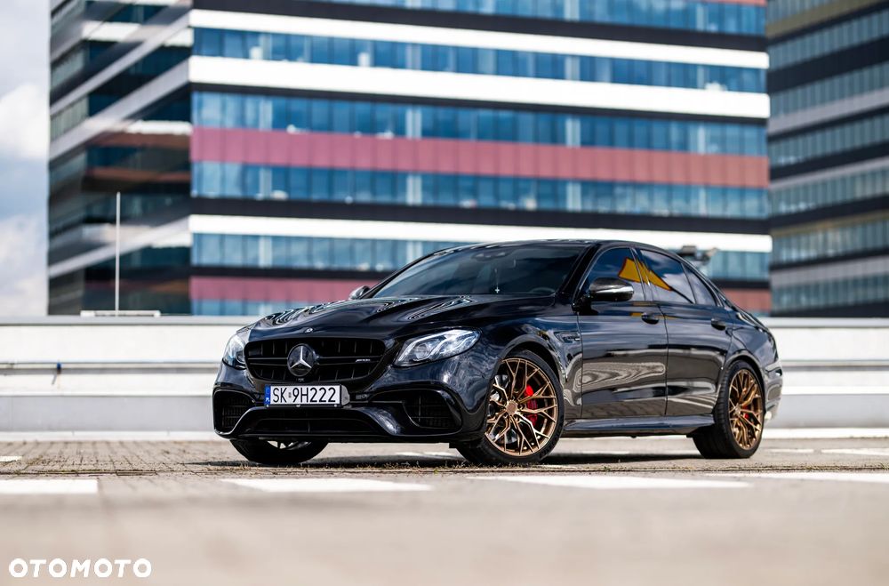 Mercedes-Benz E 2018 photo 3