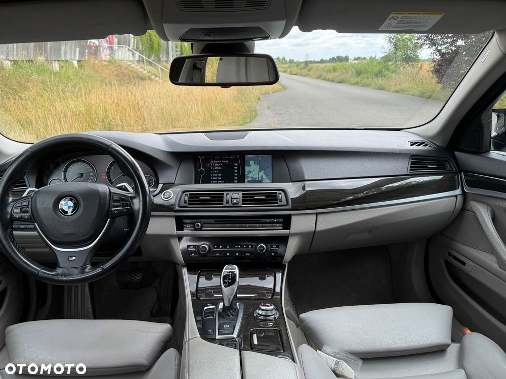 BMW Seria 5 535i - 11