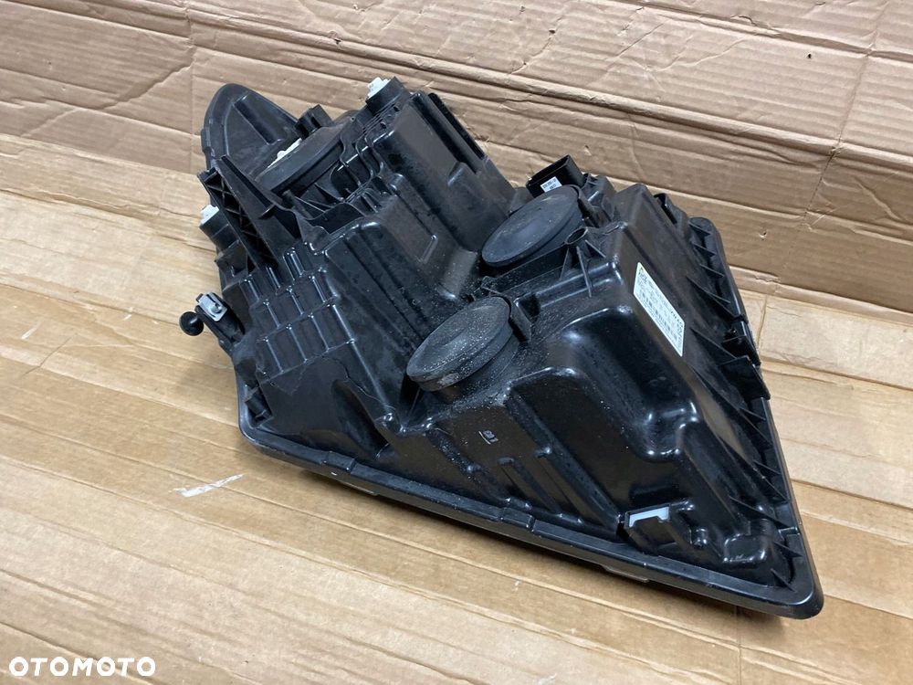 LAMPA LEWA ZWYKŁA VW CRAFTER II MAN TGE 7C1941005 - 7