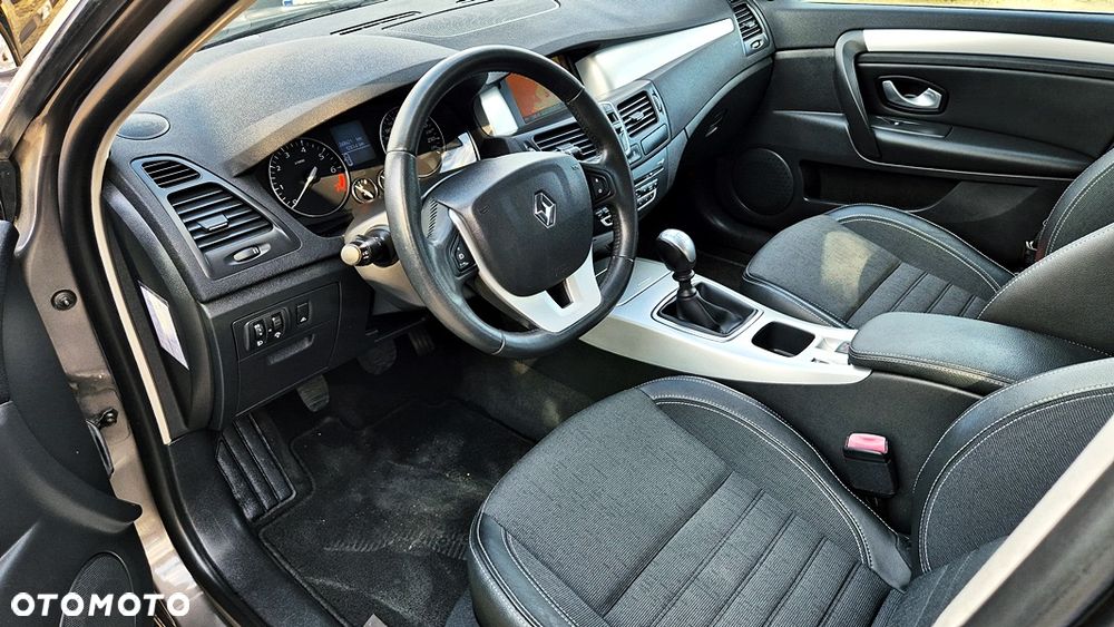 Renault Laguna 2.0 Privilege - 28