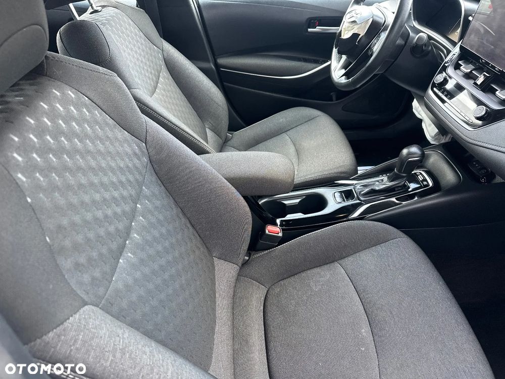 Toyota Corolla 1.8 Hybrid Comfort - 27