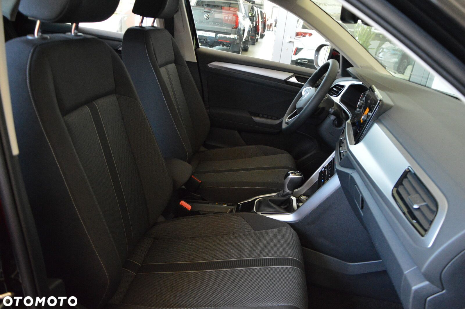 Volkswagen T-Cross - 18