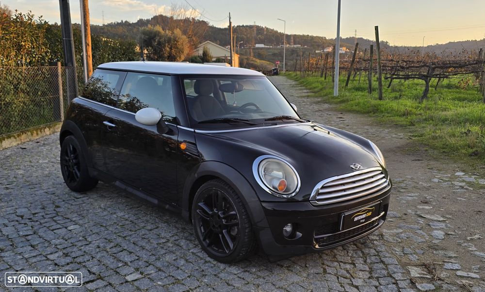 MINI 3 Portas Cooper D - 1