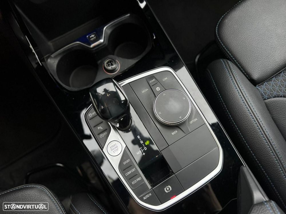 BMW 118 i Pack Desportivo M Auto - 13