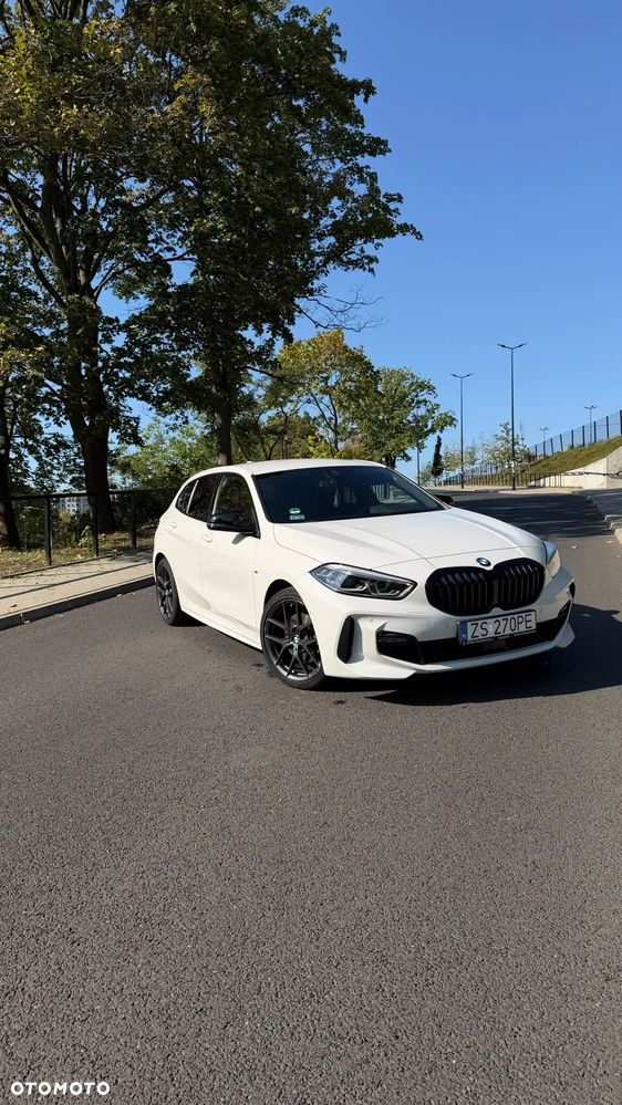 BMW Seria 1 - 21