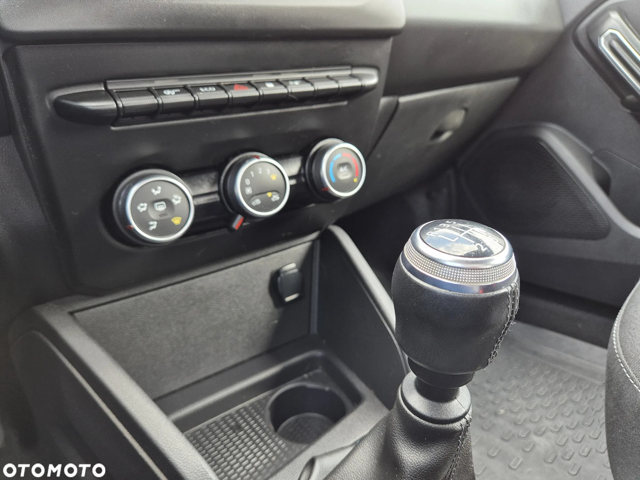 Dacia Duster - 12