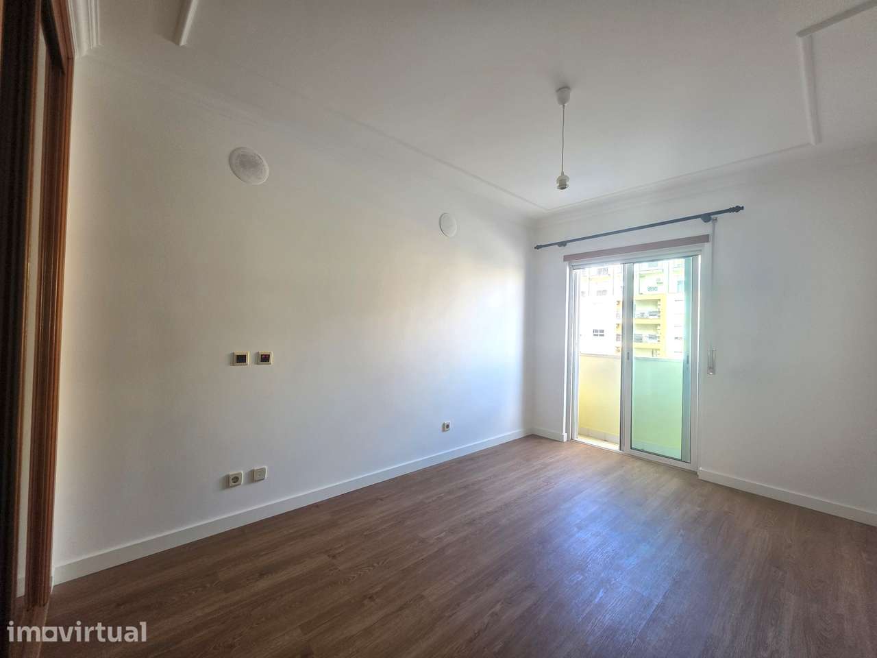 Excelente Apartamento T3- Santa Marta do Pinhal - Grande imagem: 2/40