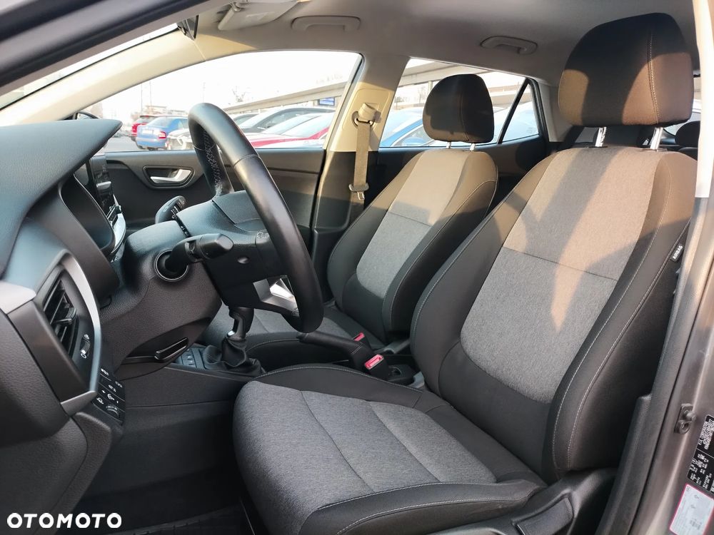 Kia Stonic 1.0 T-GDI M - 15