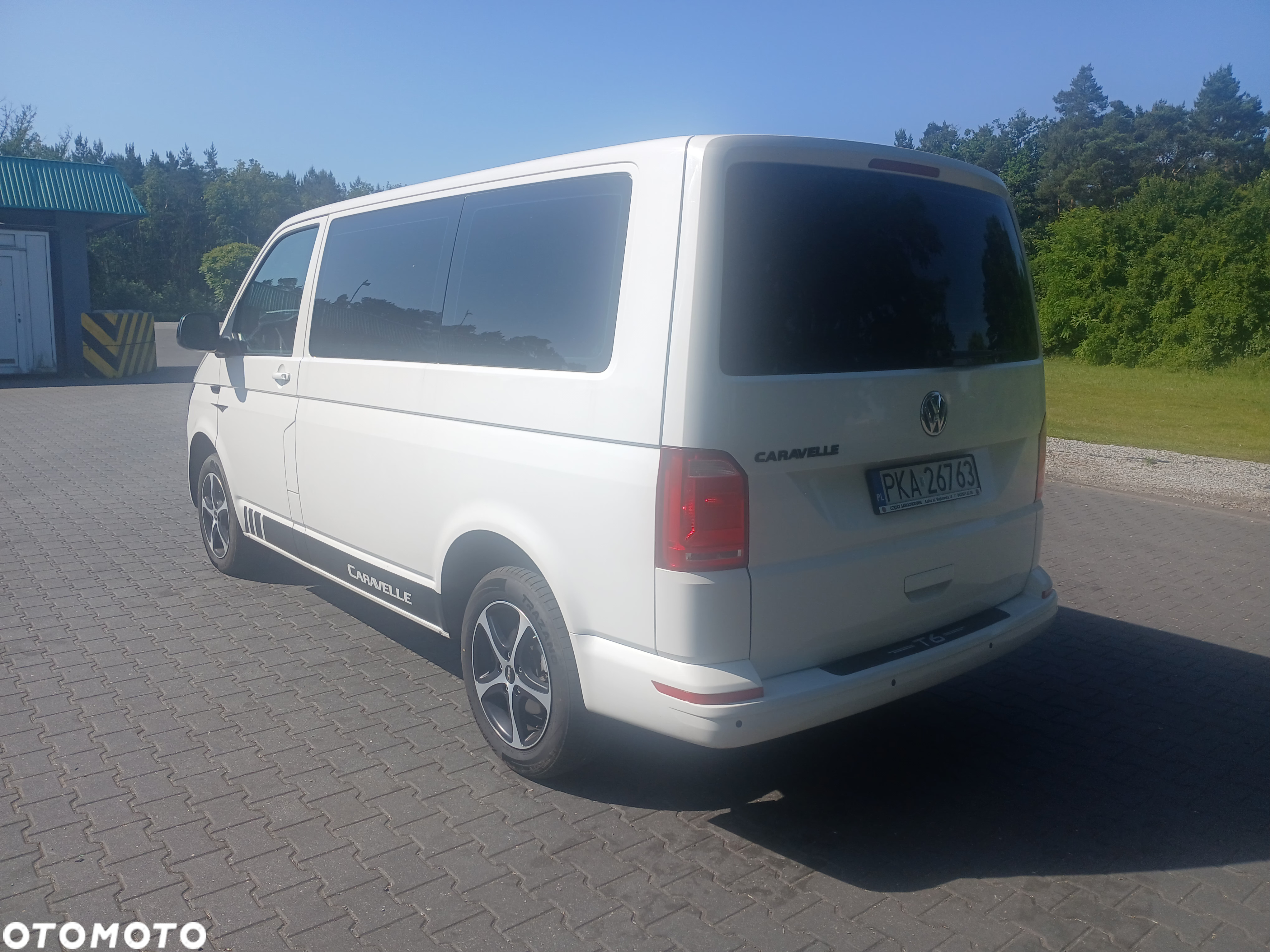 Volkswagen Caravelle - 4