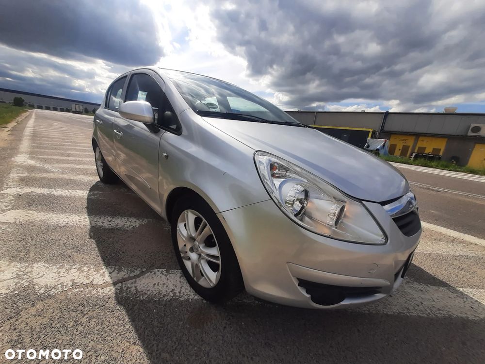 Opel Corsa - 2