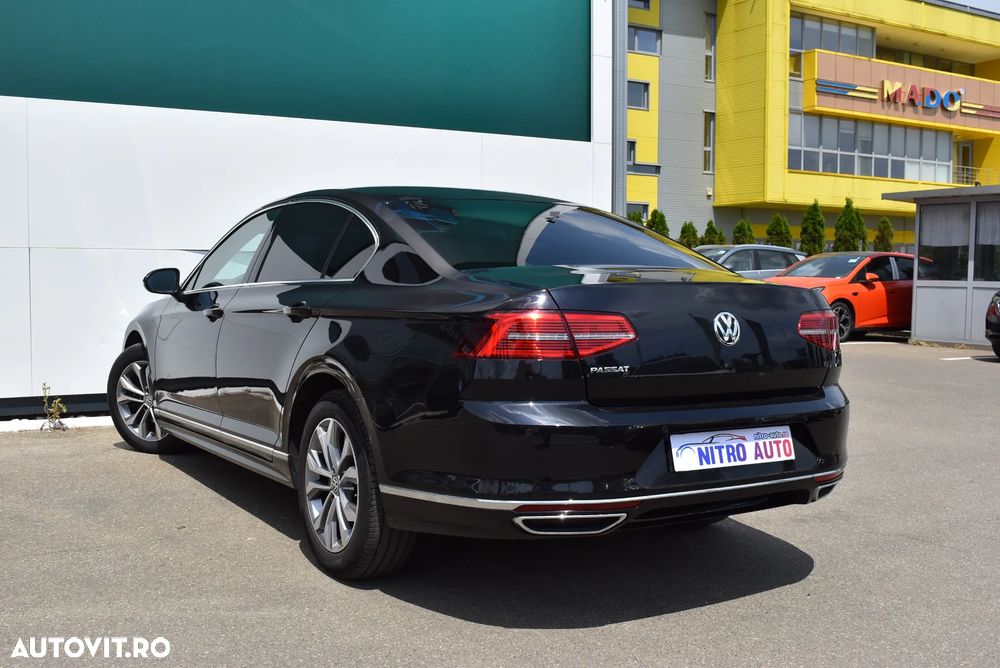 Volkswagen Passat 2.0 TDI DSG Highline - 5