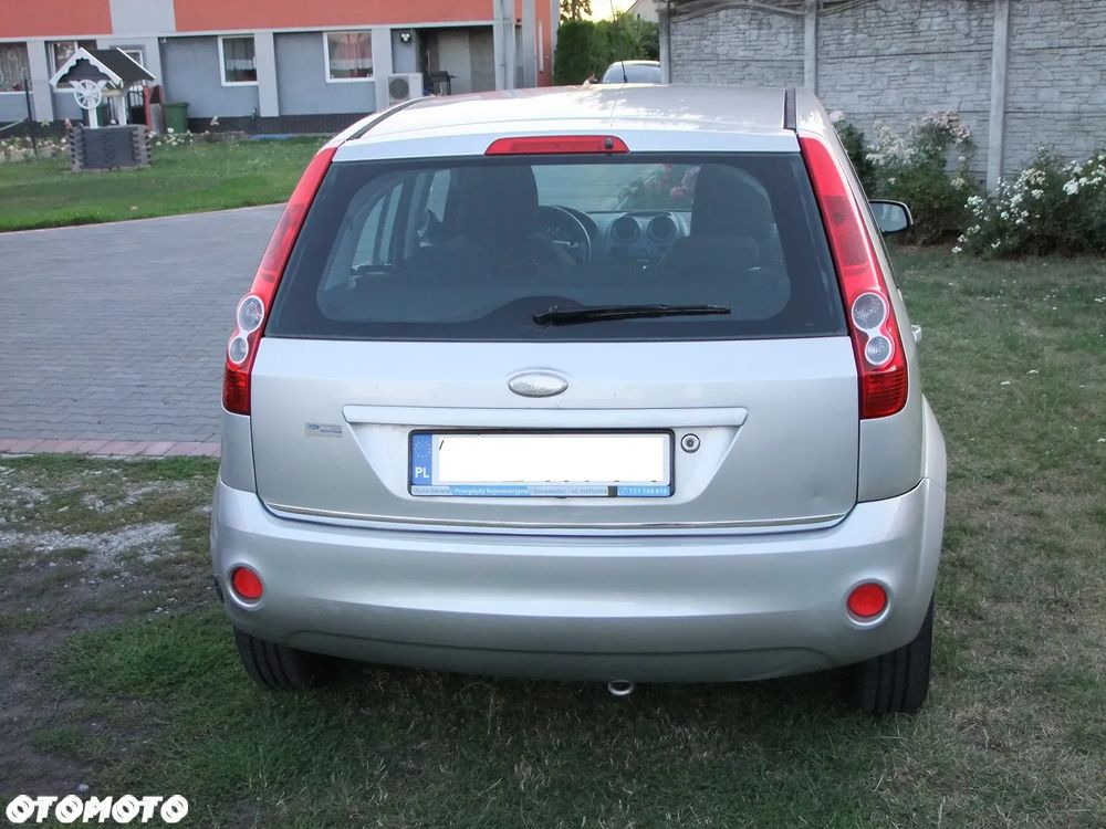 Ford Fiesta - 5