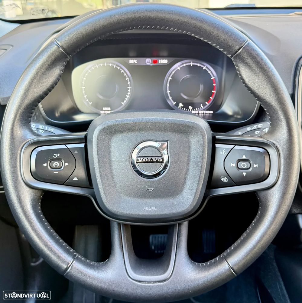 Volvo XC 40 - 12
