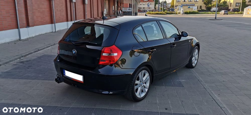 BMW Seria 1 120i Edition Sport - 37