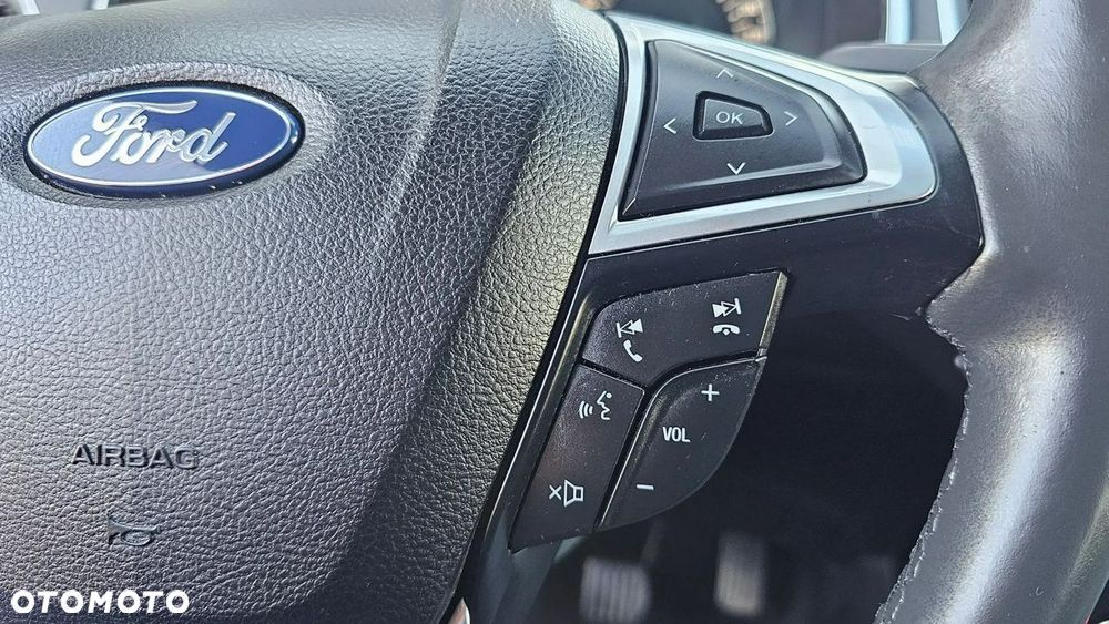 Ford S-Max - 28