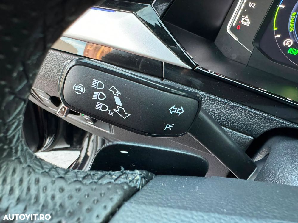 Volkswagen ARTEON 1.4 eHybrid OPF DSG R-Line - 25