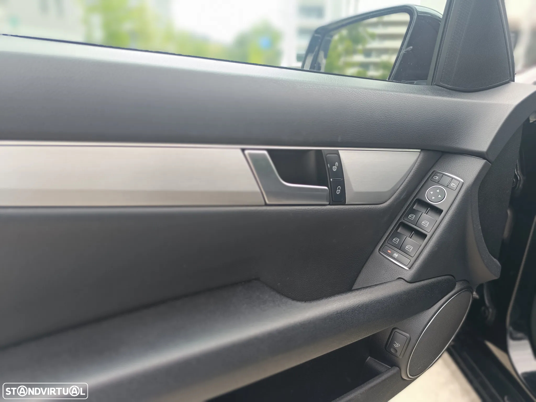 Mercedes-Benz C 180 CGi Avantgarde BlueEfficiency Aut. - 13