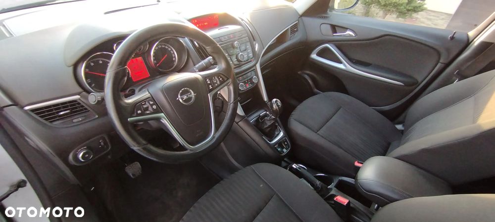 Opel Zafira Tourer 2.0 CDTI Edition - 3