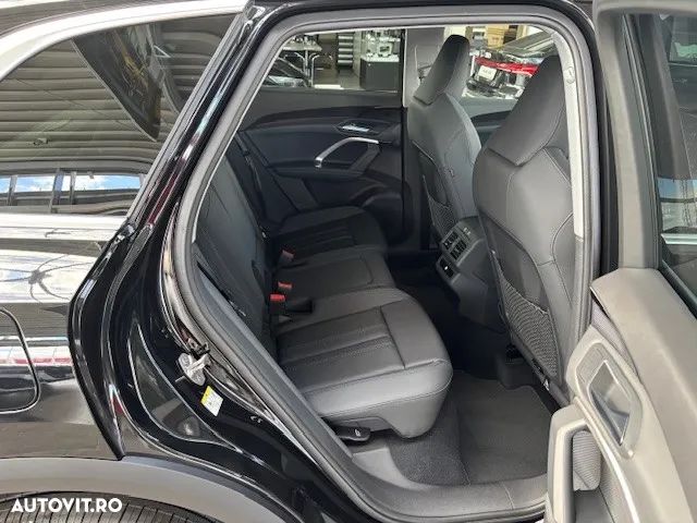 Audi Q5 40 TFSI quattro S tronic MHEV - 12