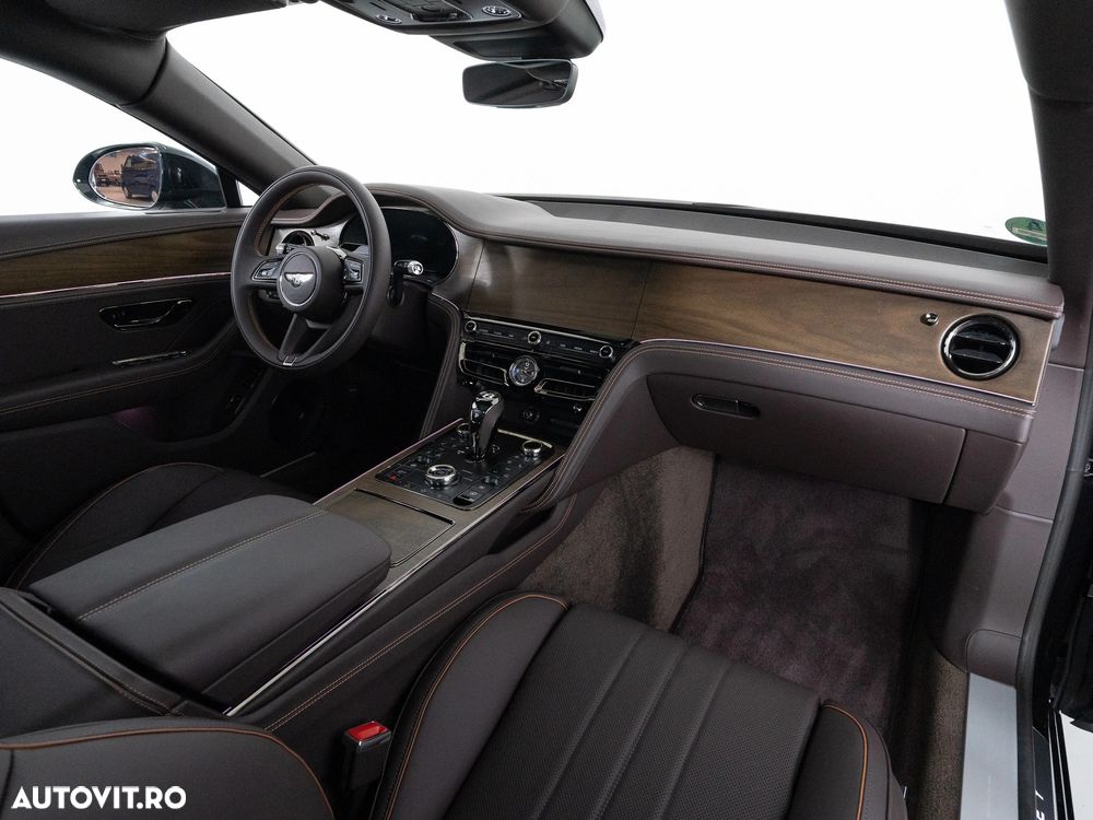 Bentley Flying Spur V8 PHEV - 10