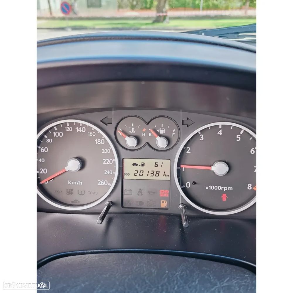 Hyundai Coupe 1.6 16V FX - 7
