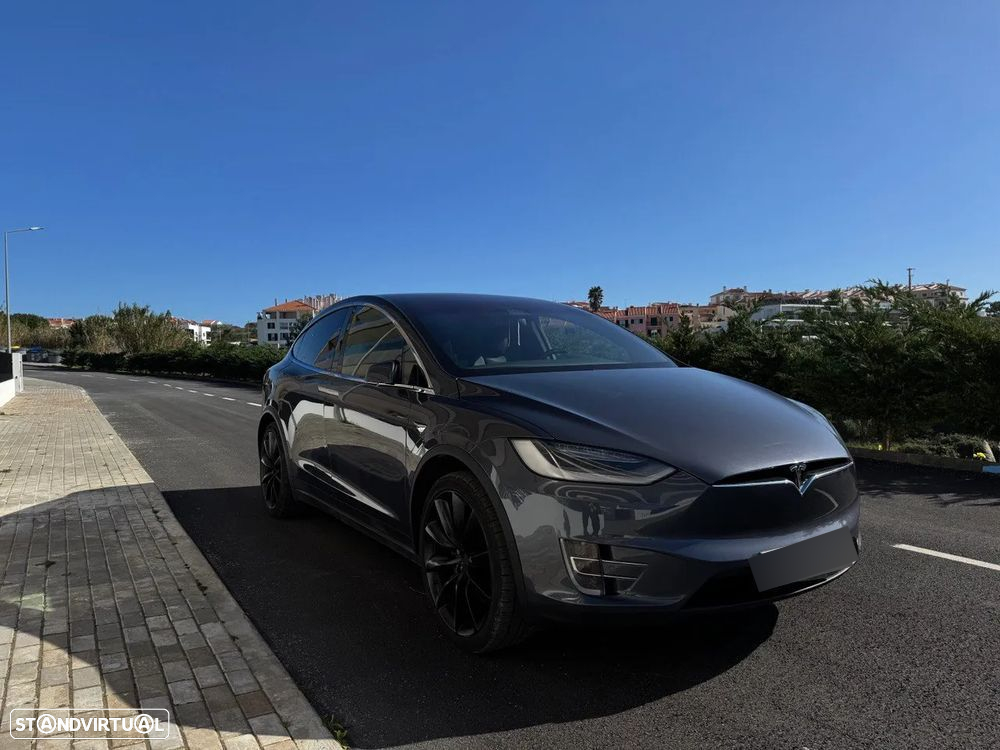 Tesla Model X 100 kWh Long Range Plus AWD - 4