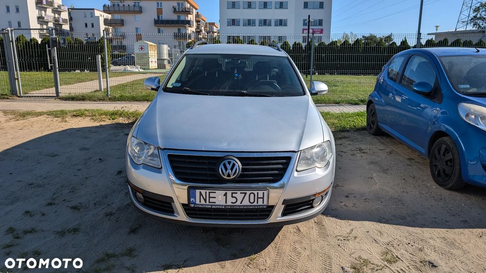 Volkswagen Passat 1.6 Comfortline - 1