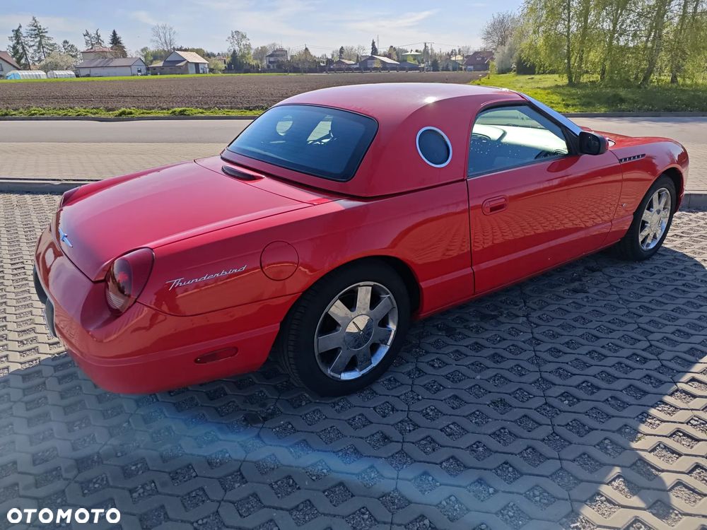 Ford Thunderbird - 5