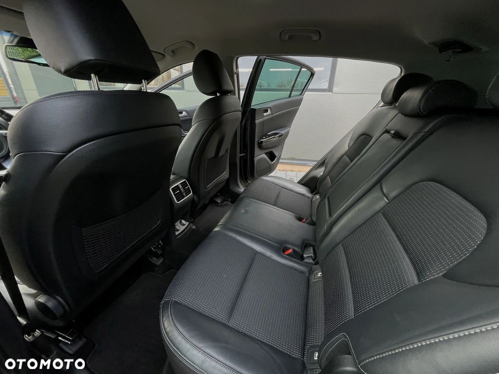 Kia Sportage 1.6 T-GDI 2WD Spirit - 18