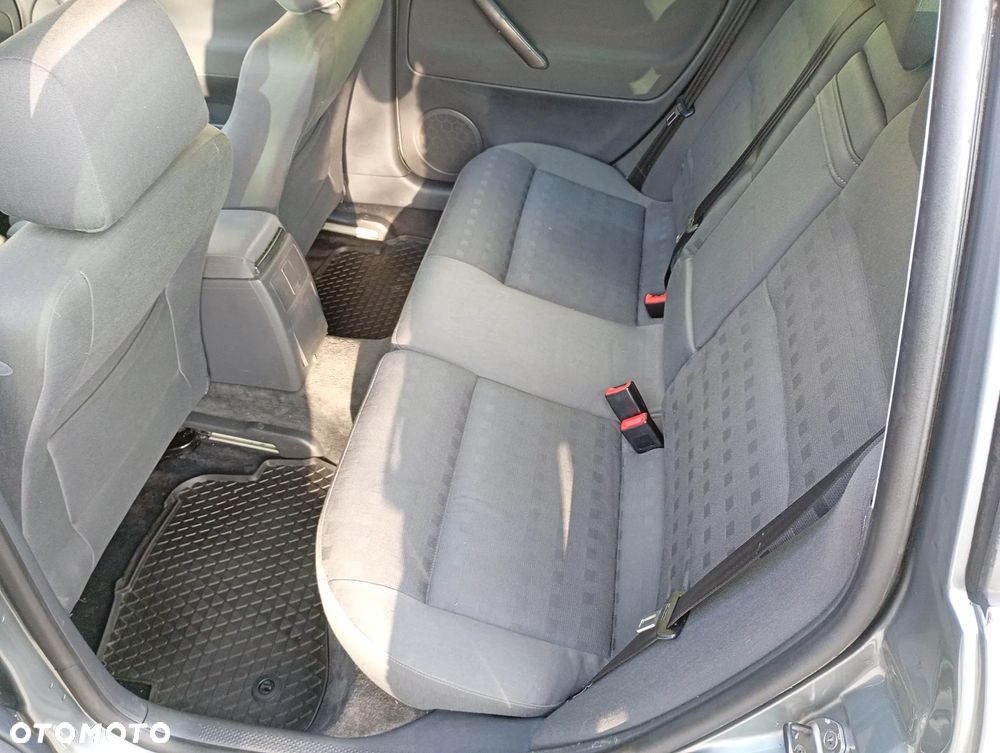 Volkswagen Passat 2.0 Highline - 8