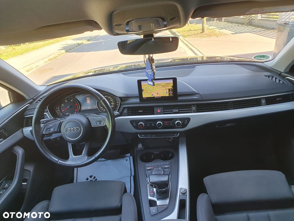 Audi A4 Avant 2.0 TDI S tronic - 9